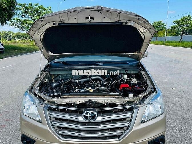 Toyota Innova 2014 2.0E MT