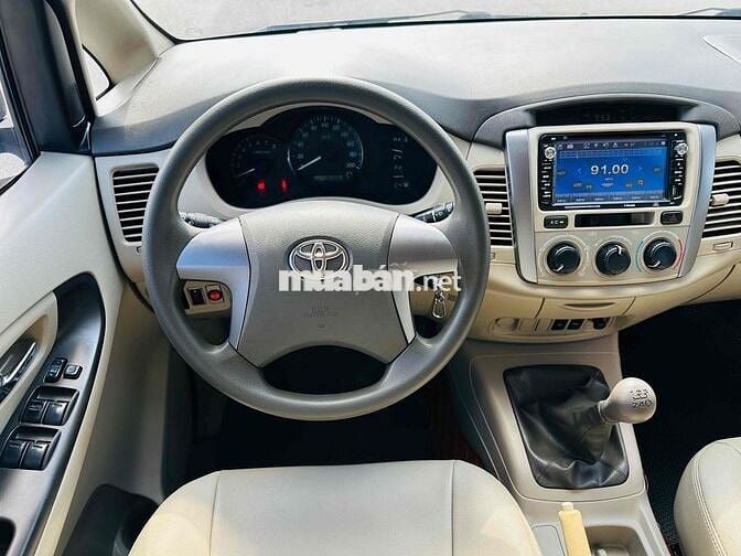 Toyota Innova 2014 2.0E MT