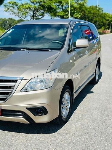 Toyota Innova 2014 2.0E MT