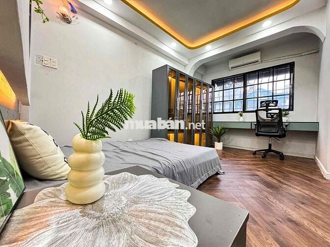 Căn hộ 2 Phòng ngủ sạch sẽ,sang trọng -bancol thoáng-cộng hoà,tân binh