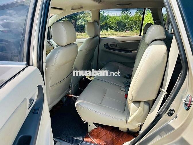 Toyota Innova 2014 2.0E MT
