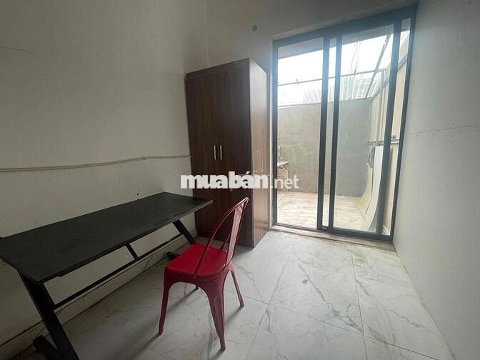 phòng trọ 18m2 đường Lê trọng Tấn giá 2,2 triệu