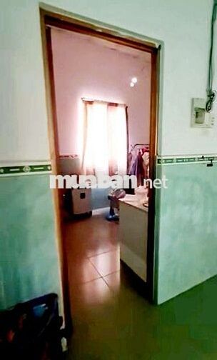 BÁN NHÀ 2 TẦNG NGAY SÁT MẶT TIỀN