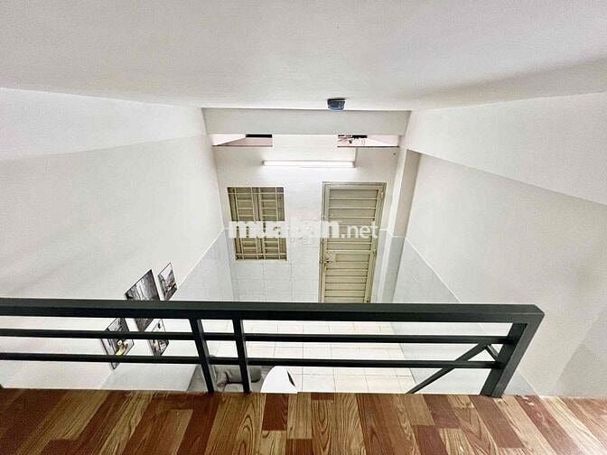 Chính chủ cho thuê phòng gác cao, tiện đi học ĐH GTVT, FTU, HUTECH