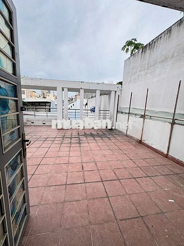 123/15 Thích Quảng Đức 5,8 x 18 nở hậu 6,5 m, 4 tầng 5 PN 4 WC