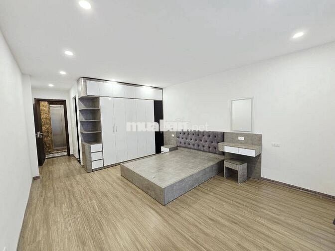 Bán nhà 5t,48m ở Phan Đình Giót,HĐ,nhà mới,ấm cúng có thang máy chỉ 8t