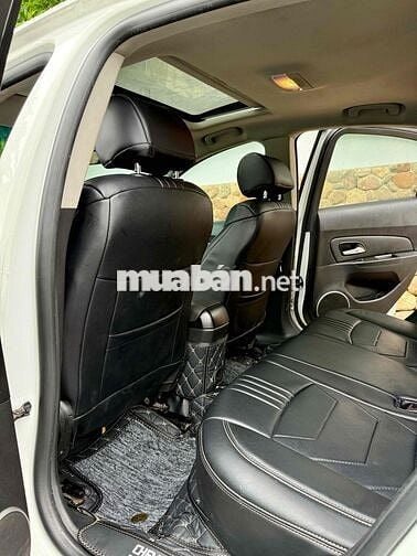 Chevrolet Cruze LTZ,Bản cao cấp,Xe gia đình cán bộ