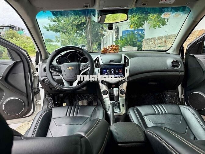 Chevrolet Cruze LTZ,Bản cao cấp,Xe gia đình cán bộ