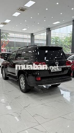 Toyota Land Cruiser 4.6V8, sản xuất 2020 cực đẹp.