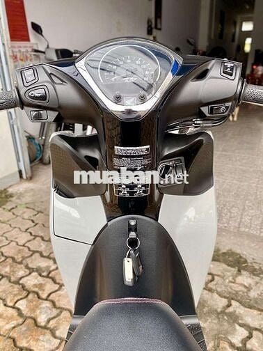 SH MODE 2024 ABS Lướt 3.000Km zin đẹp leng keng