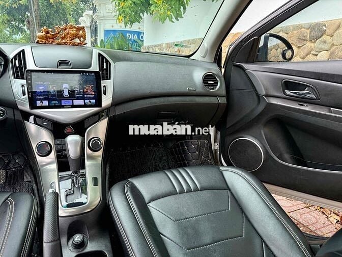 Chevrolet Cruze LTZ,Bản cao cấp,Xe gia đình cán bộ