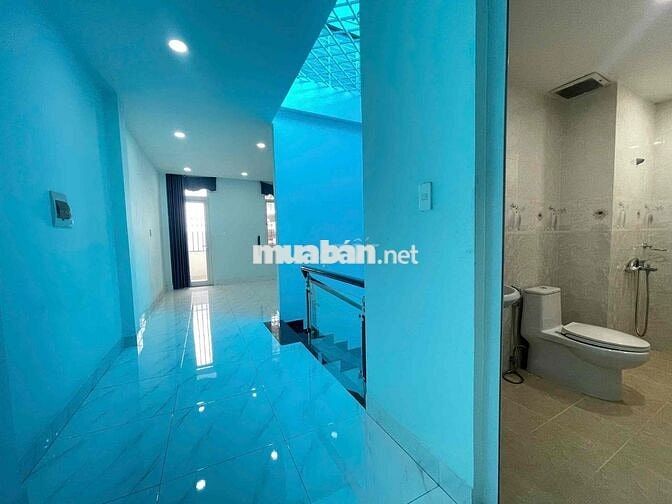 Cho thuê nhà đối diện chung cư Phúc Đạt phù hợp làm văn phòng