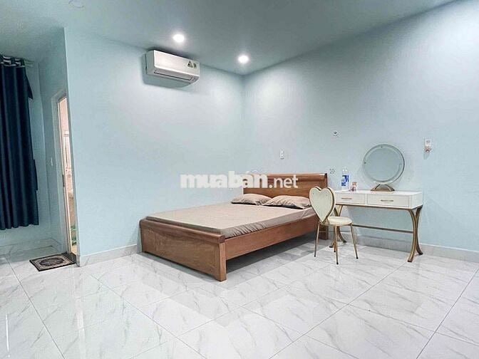 Cho thuê nhà đối diện chung cư Phúc Đạt phù hợp làm văn phòng