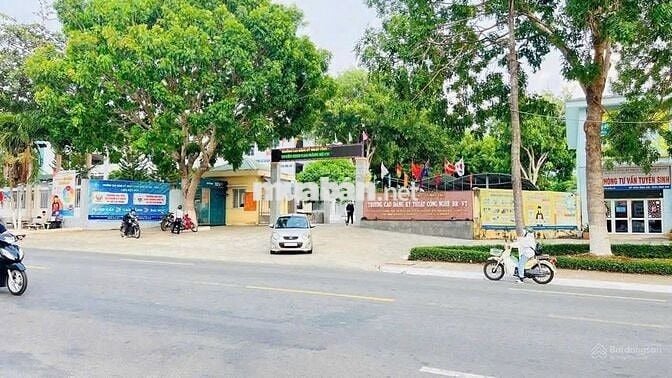 Đất ngay trung tâm thị trấn Đất Đỏ
