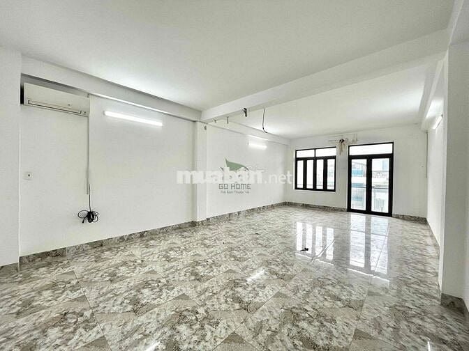CHO THUÊ NHÀ KINH DOANH 4 TẦNG MẶT TIỀN THÍCH QUẢNG ĐỨC CÓ THANG MÁY