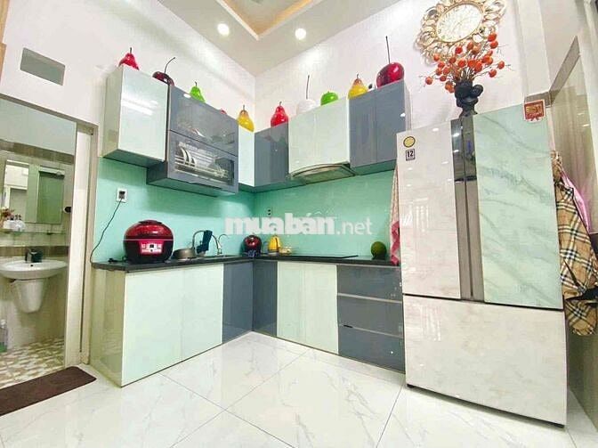 Bán nhà hem xe hơi thông,xây 4 tầng hơn 5 tỷ,Lê Đức Thọ,quận Gò Vấp