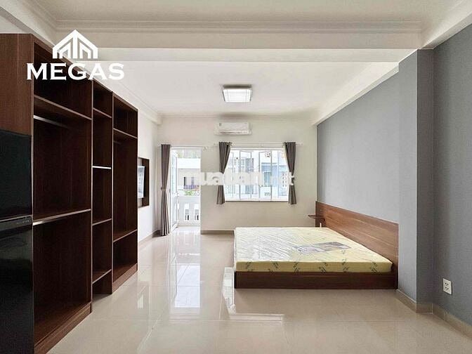 STUDIO MỚI 100% 45m2 BAN CÔNG cực rộng GẦN NGAY CẦU NGUYỄN VĂN CỪ
