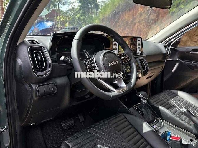 Kia Sonet 2025 Tặng full phụ kiện cuối năm
