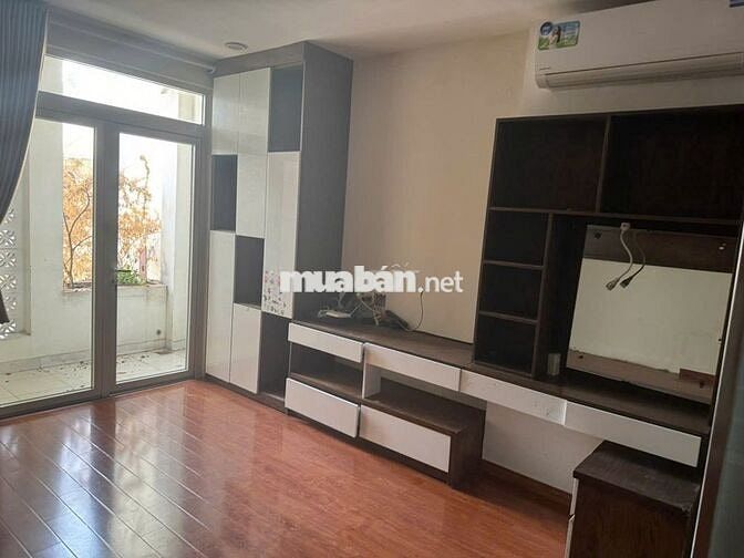 🏡 Cho Thuê Nhà Đường Lê Văn Huân_5x18m,Trệt 3 Lầu, Cho KD Tự Do.