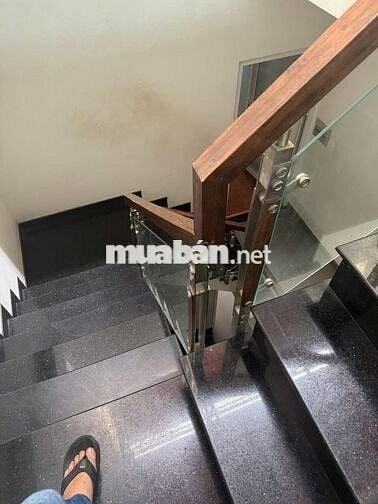 🏡 Cho Thuê Nhà Đường Lê Văn Huân_5x18m,Trệt 3 Lầu, Cho KD Tự Do.