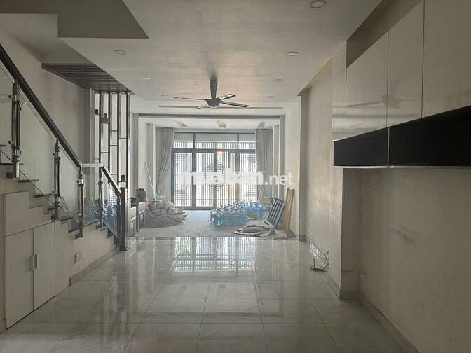 🏡 Cho Thuê Nhà Đường Lê Văn Huân_5x18m,Trệt 3 Lầu, Cho KD Tự Do.