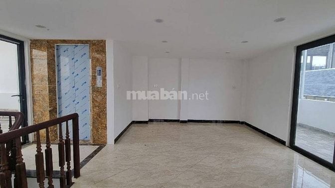 HOÀNG QUỐC VIỆT, 6 TẦNG THANG MÁY, ÔTÔ NGÀY ĐÊM, FULL ĐỒ NT,KINH DOANH