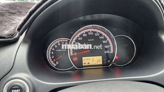 2023 Premium 1.2 CVT - 78800 km
