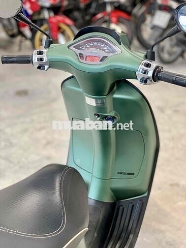 🔥Vespa Sprint 125 ABS 2018 xanh rêu nhám chuẩn zin