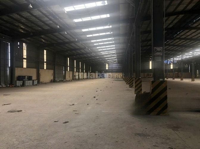 Cho thuê kho 1.800m2, xe container , Hồ Học Lãm , Quận 8, giá : 70k/m2