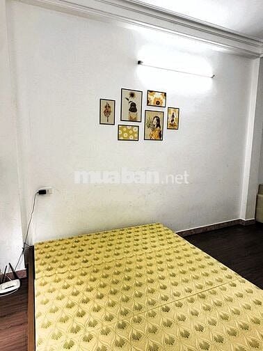 Chính chủ cho thuê phòng 25m2 mặt đường Láng - vệ sinh riêng biệt