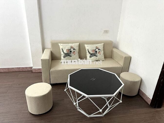 Chính chủ cho thuê phòng 25m2 mặt đường Láng - vệ sinh riêng biệt