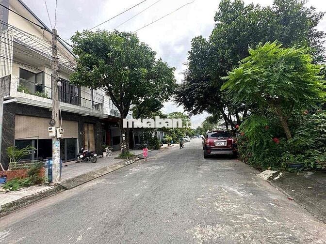 bán gấp lô đất kdc tứ hải  taan dong hiep dt 100m2