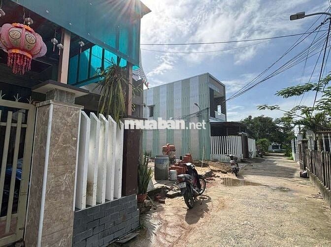 Một Siêu Phẩm 2 Mặt Tiền Quá đẹp.
