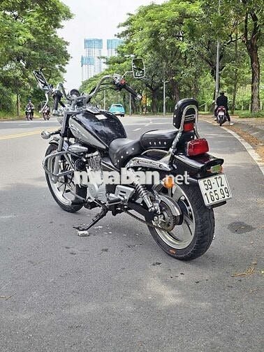 SUZUKI - GZ150 - 2018