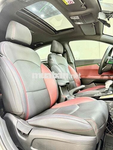 Kia K3 2024 Premium 2.0 AT - 7600 km