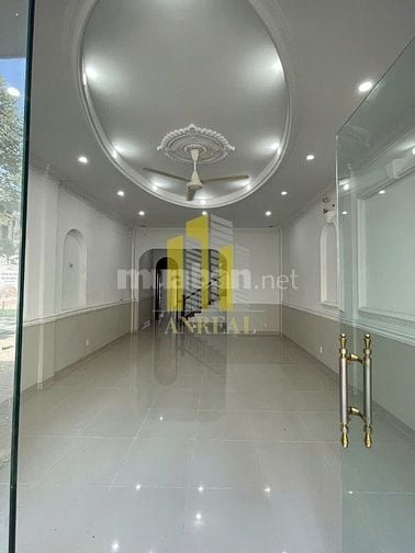 CHO THUÊ NHÀ MẶT TIỀN NGUYỄN QUÝ ĐỨC - GIÁ 40 TRIỆU