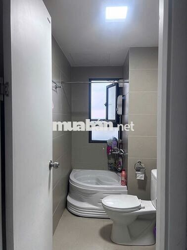 Cần bán căn hộ full nội thất cao cấp
