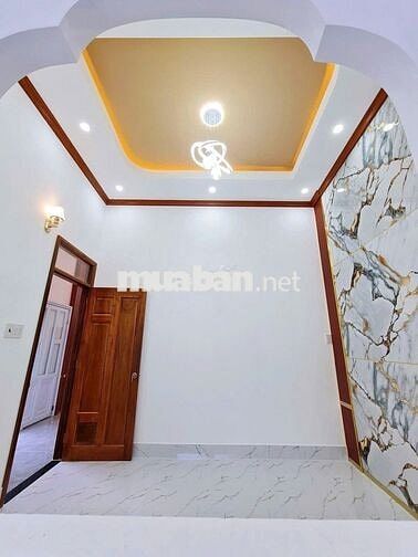 NHÀ CẤP 4 NGỘP CẦN BÁN GẤP TRONG TUẦN - SHR - HẺM RỘNG RÃI THOÁNG MÁT