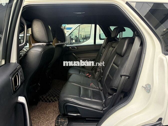 Ford Everest Titanium 2021 - 54000 km