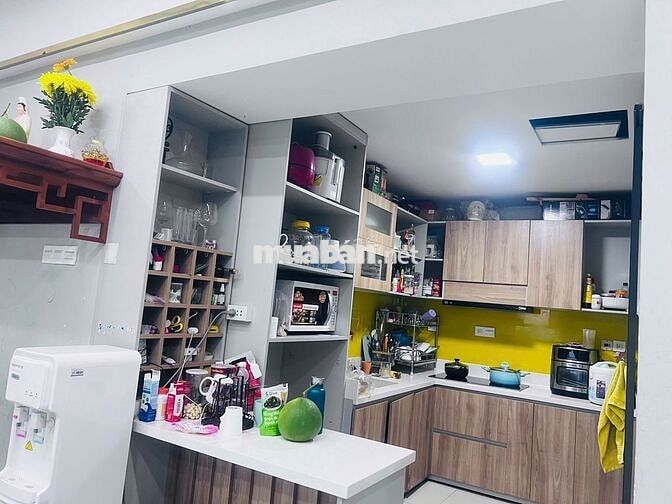 Cần bán căn hộ full nội thất cao cấp