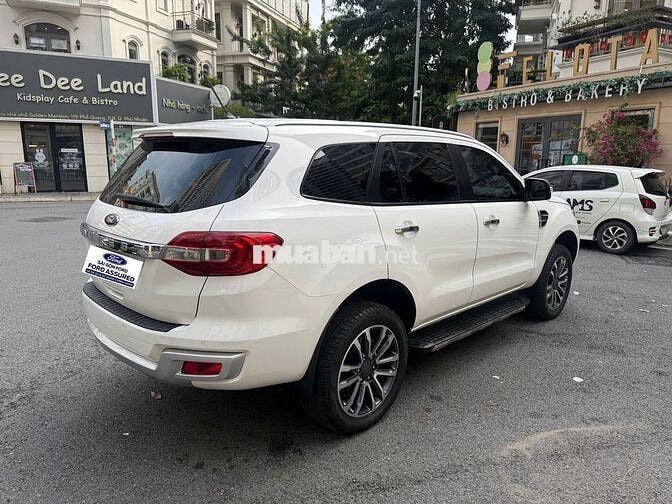 Ford Everest Titanium 2021 - 54000 km