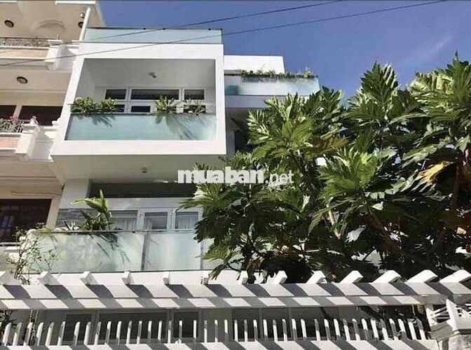 Nhà đường Hà Thanh đoạn gần giao 2/4