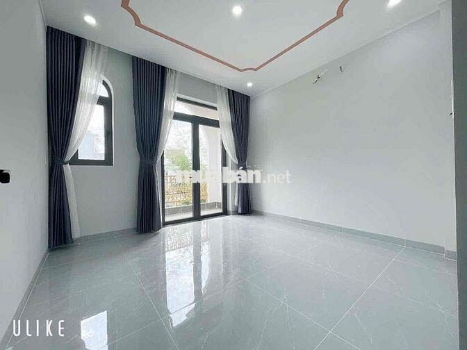 Nhà 1 trệt 1 lầu . sổ full thổ cư . phường Tân hiệp cũ . 4 phòng ngủ.