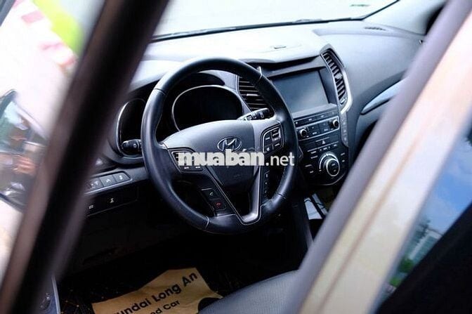Hyundai Santa Fe 4WD 2015 - 75000 km