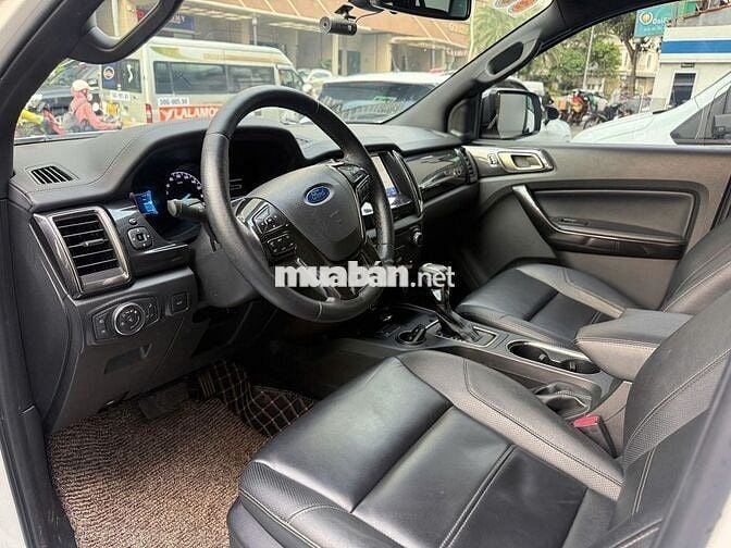 Ford Everest Titanium 2021 - 54000 km