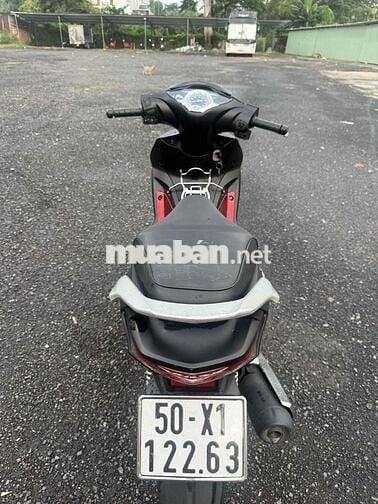 xe honda phuture let  2020 màu đen mờ mới 95 %