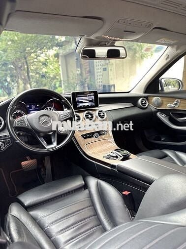 Merc C250 Exclusive 2016 Trắng & Cọp 50 ngàn Km