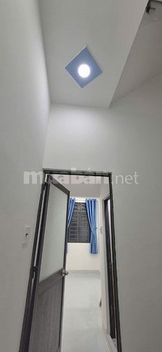 Nhà mới tuyệt đẹp, 02 căn đôi, 1Trệt, 2 lầu, ST, Hẻm 184 Lưu Hữu Phước