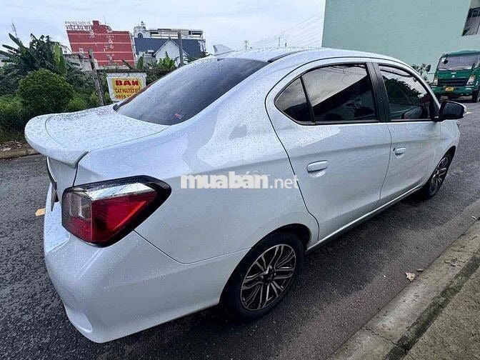 Mitsubishi Attrage 2021 Premium 1.2 CVT - 63000 km