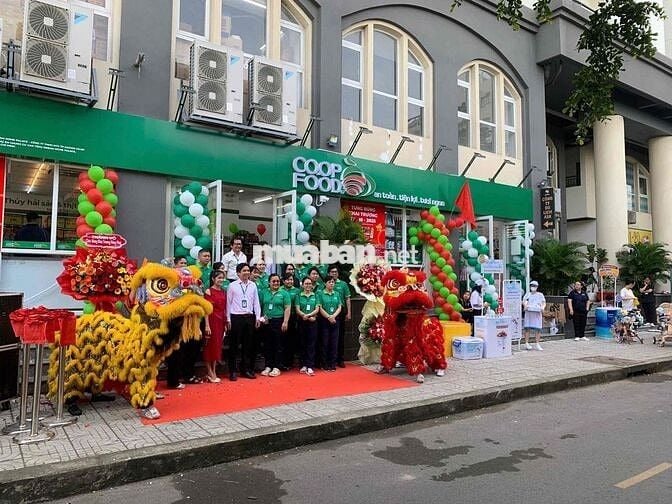 CẦN BÁN CĂN NHÀ RẤT MỚI. ĐẦY ĐỦ NỘI THẤT. LH XEM NHÀ !